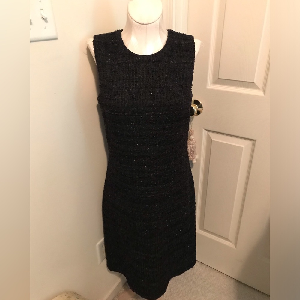 St John dress size 6 $1495 black/metallic hospital fashion show item 2023 date